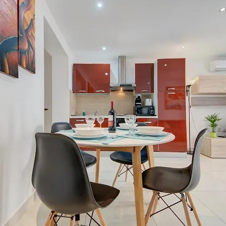 Sapphire Court 2 Bedroom By Shortletsmalta * Sliema