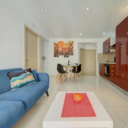 Sapphire Court 2 Bedroom By Shortletsmalta