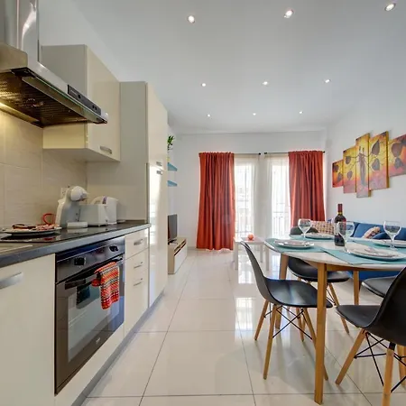 Sapphire Court 2 Bedroom By Shortletsmalta *